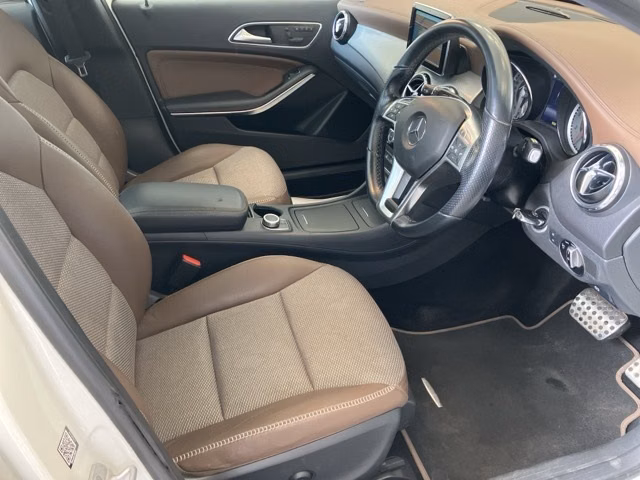 MERCEDES-BENZ GLA-CLASS