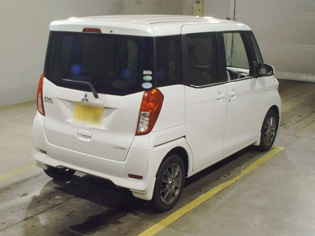 MITSUBISHI EK SPACE