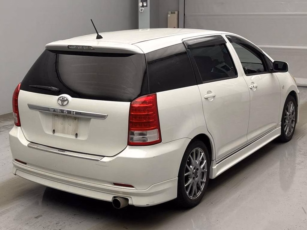 TOYOTA WISH