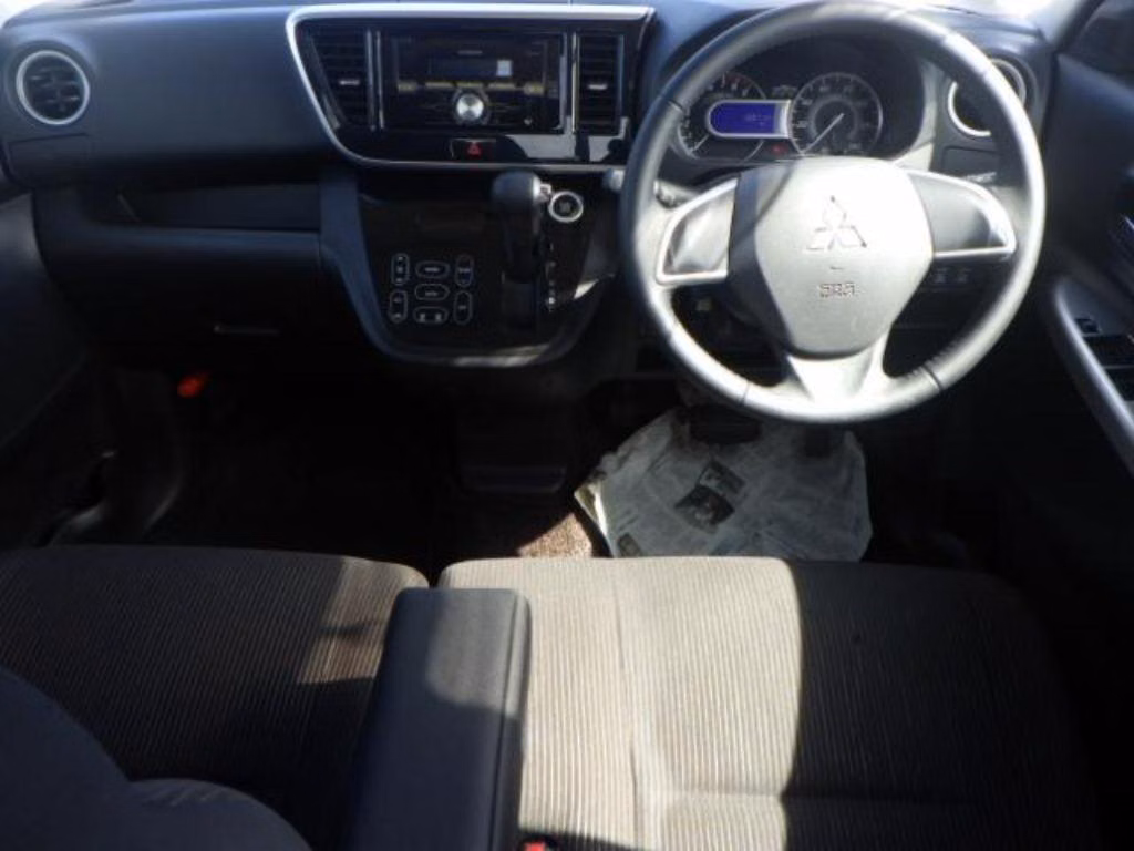MITSUBISHI EK SPACE