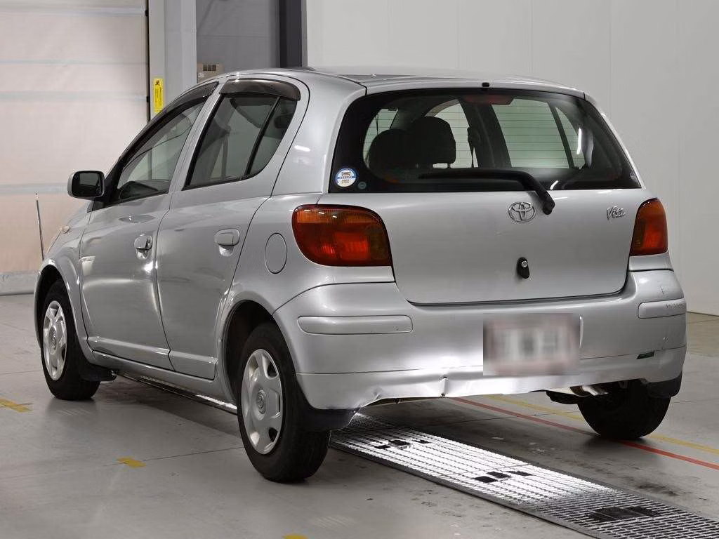 TOYOTA VITZ