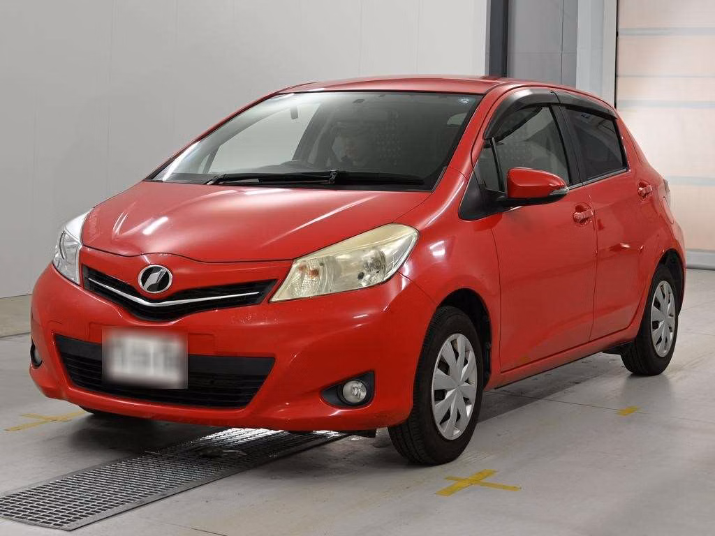 TOYOTA VITZ