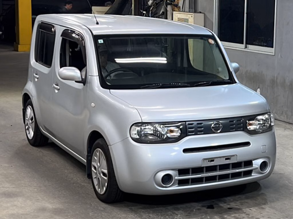 NISSAN CUBE