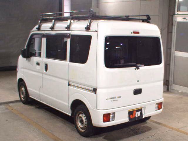 MITSUBISHI MINICAB