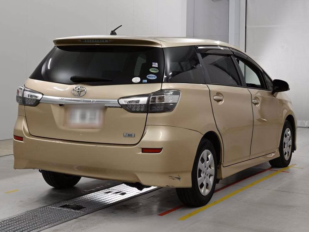 TOYOTA WISH
