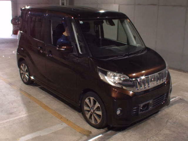 MITSUBISHI EK SPACE