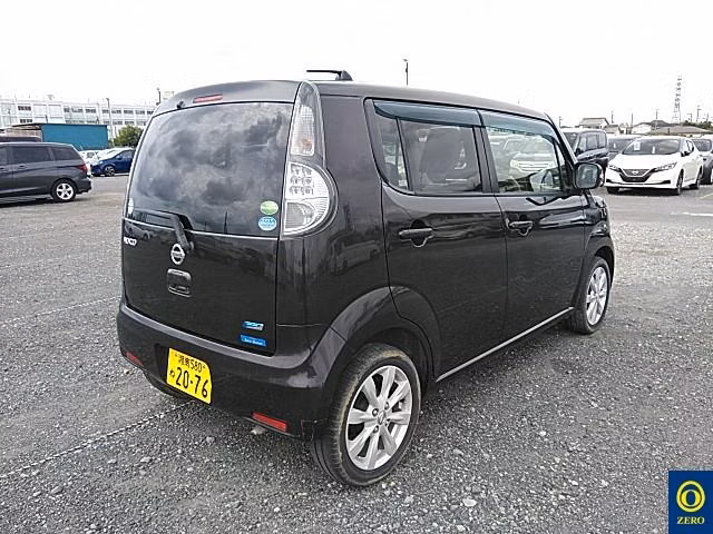 NISSAN MOCO