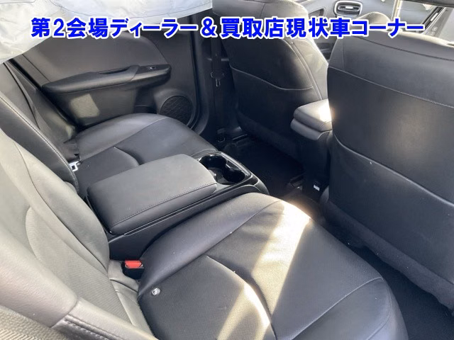 TOYOTA PRIUS PHV