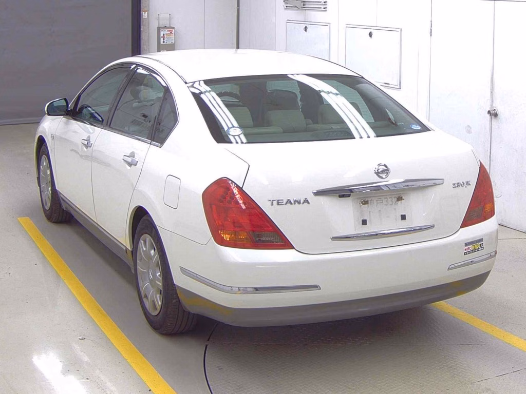 NISSAN TEANA