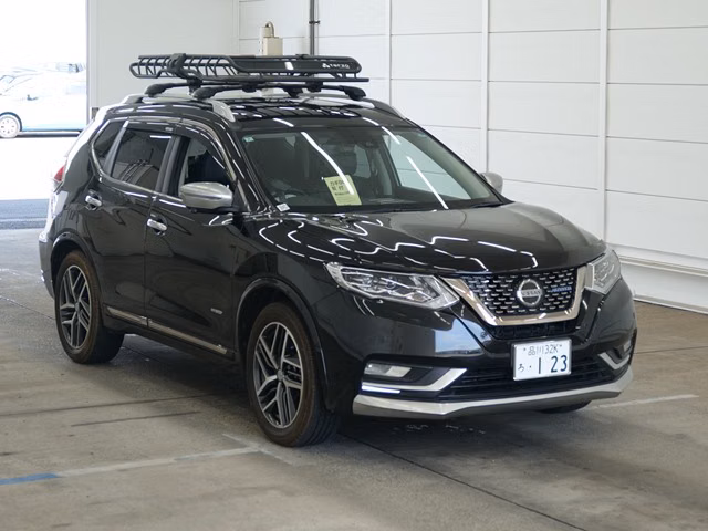 NISSAN X-TRAIL