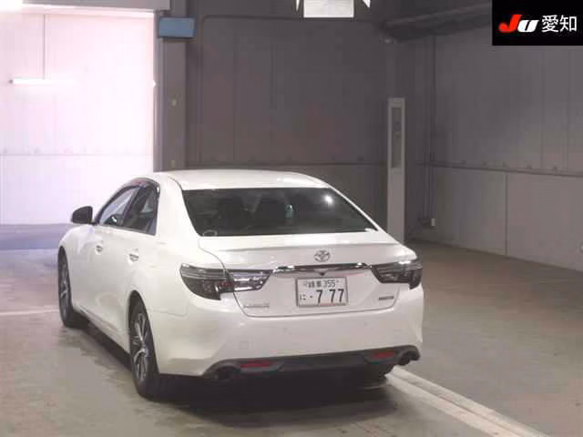 TOYOTA MARK X