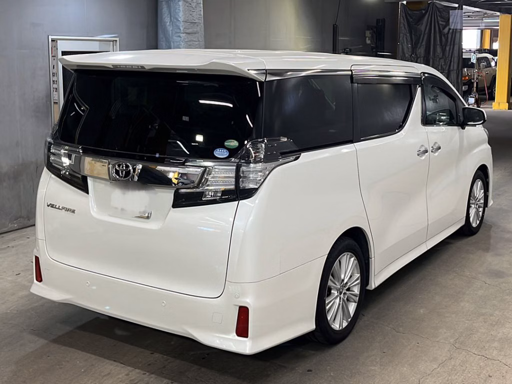 TOYOTA VELLFIRE