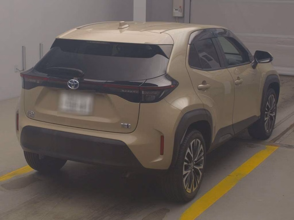 TOYOTA YARIS CROSS