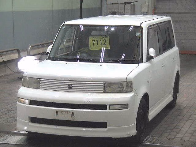 TOYOTA BB