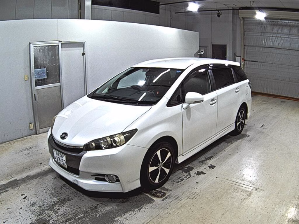 TOYOTA WISH