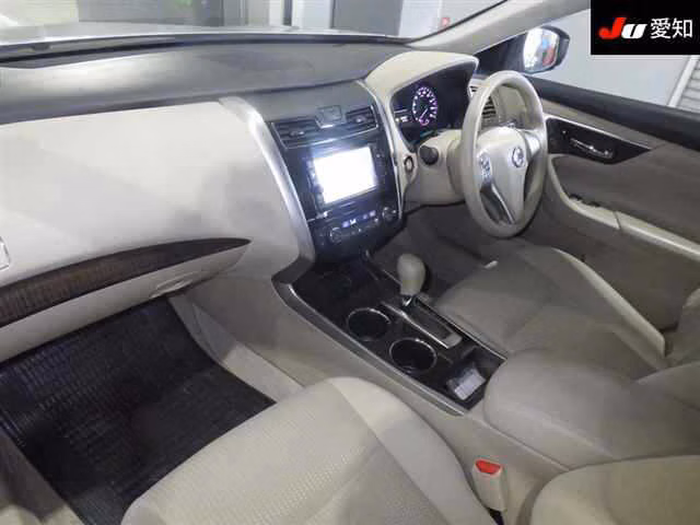 NISSAN TEANA