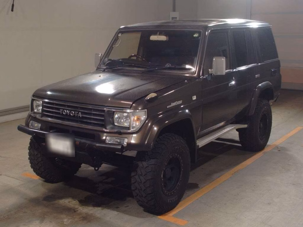 TOYOTA LAND CRUISER PRADO