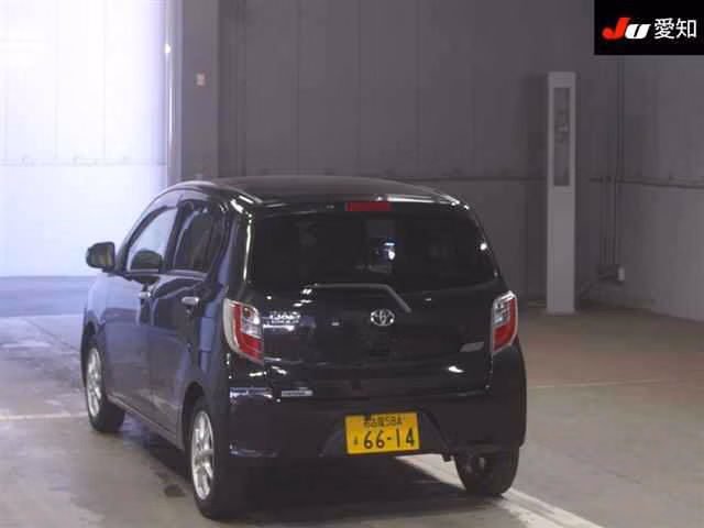 TOYOTA PIXIS EPOCH