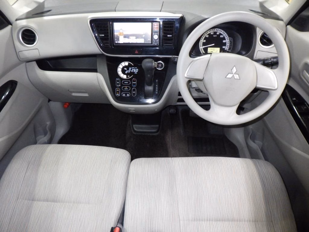 MITSUBISHI EK SPACE