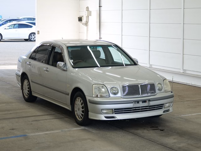 TOYOTA PROGRES