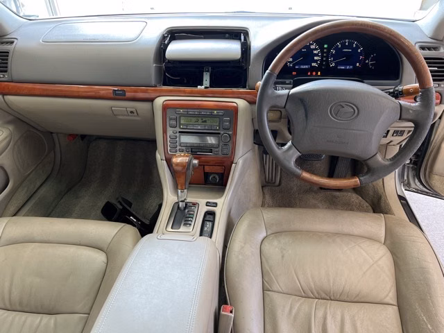TOYOTA PROGRES