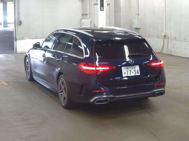 MERCEDES-BENZ C-CLASS