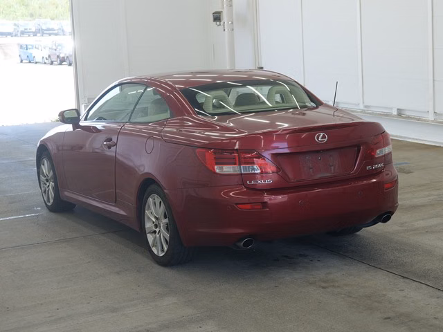 LEXUS IS250