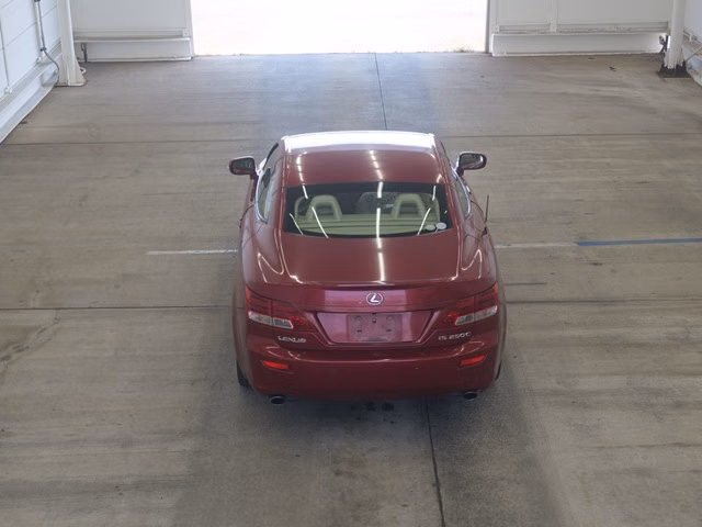 LEXUS IS250