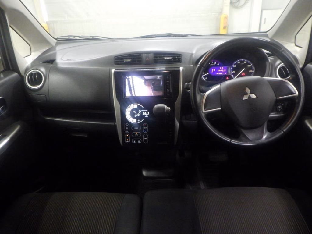 MITSUBISHI EK CUSTOM