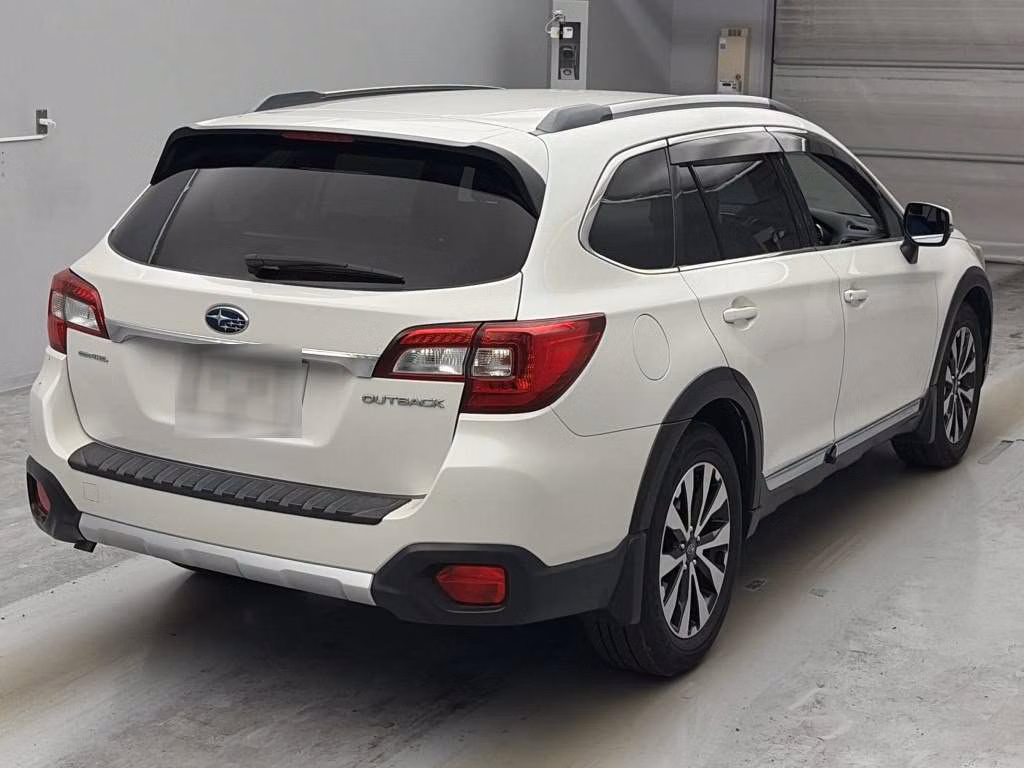 SUBARU OUTBACK