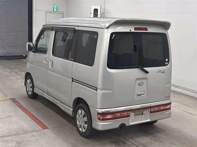 DAIHATSU ATRAI