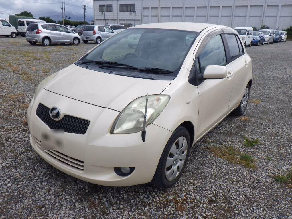TOYOTA VITZ