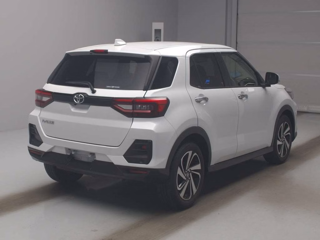 TOYOTA RAIZE