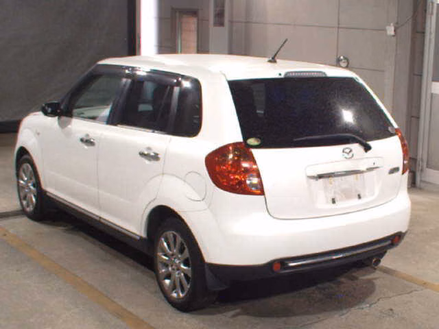 MAZDA VERISA
