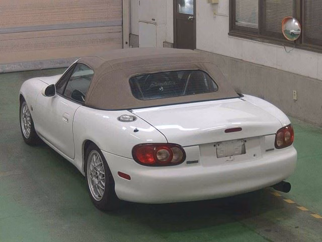 MAZDA ROADSTER
