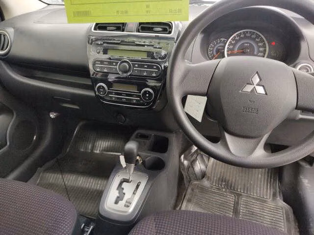 MITSUBISHI MIRAGE