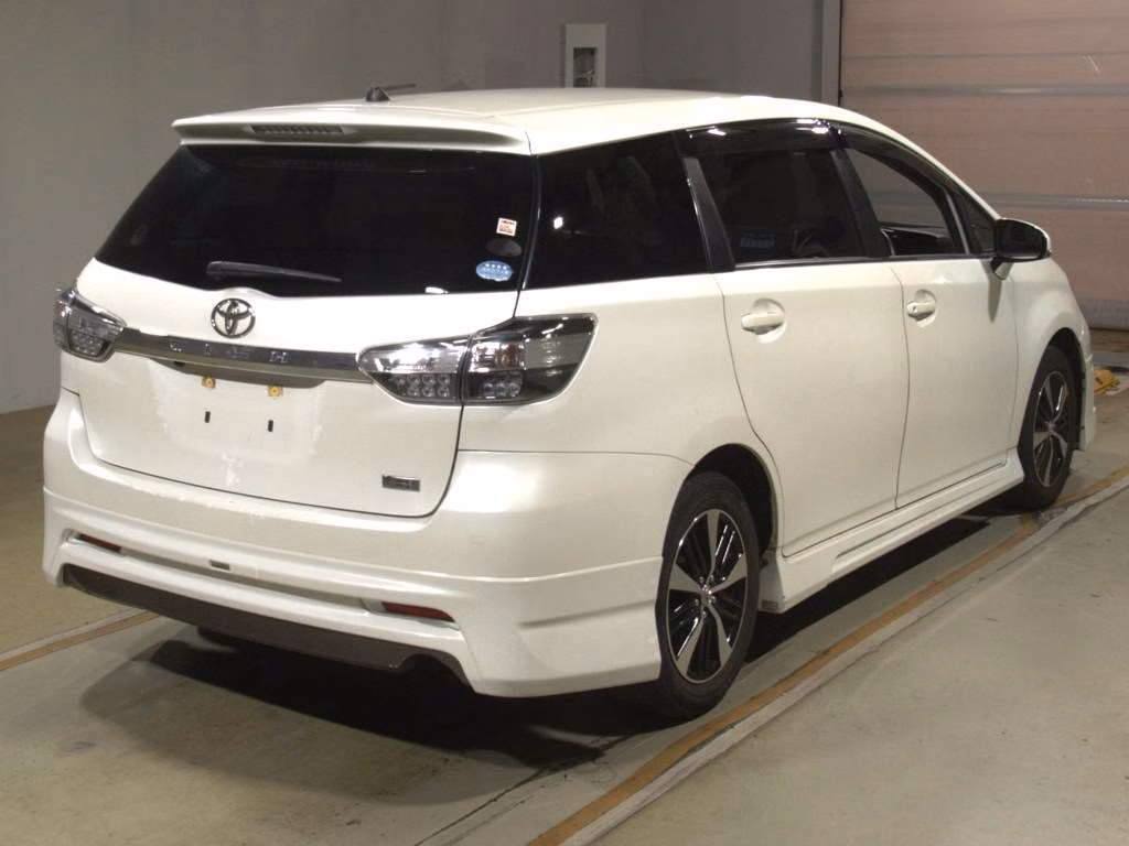 TOYOTA WISH