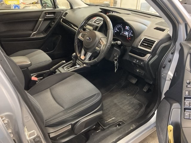 SUBARU FORESTER