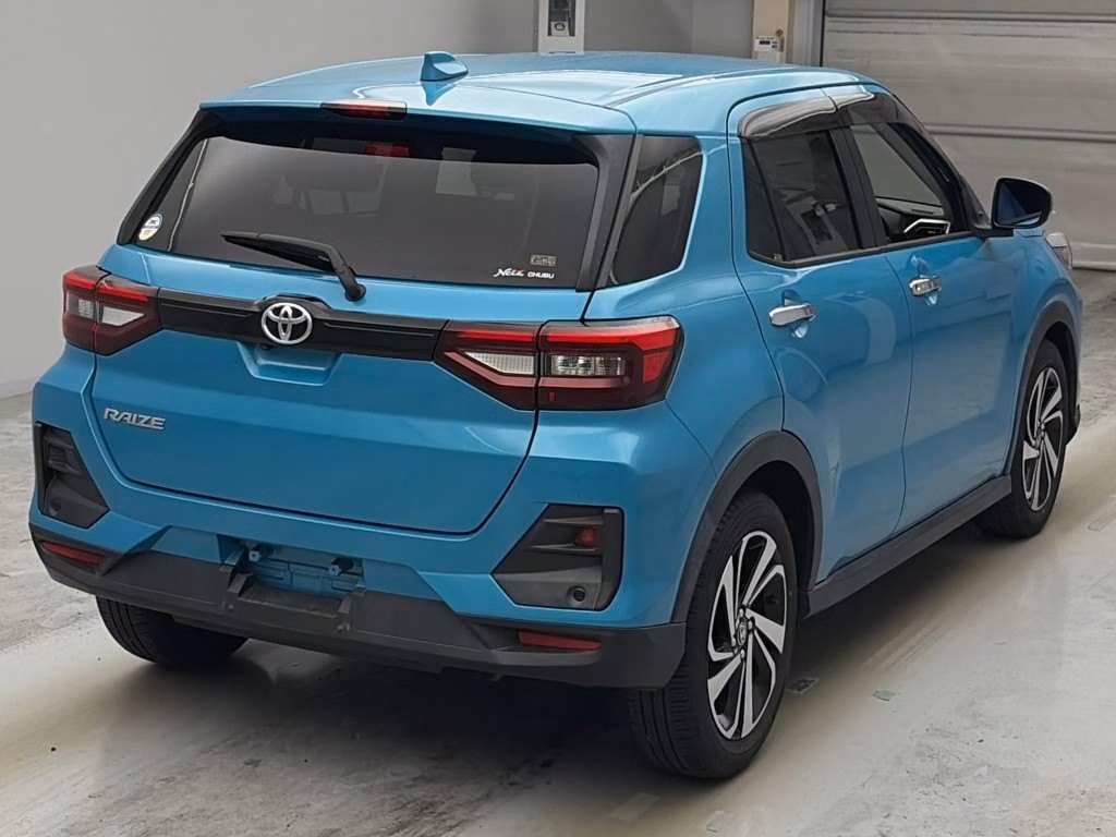 TOYOTA RAIZE