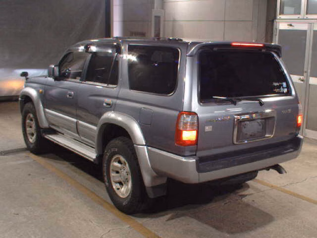 TOYOTA HILUX SURF