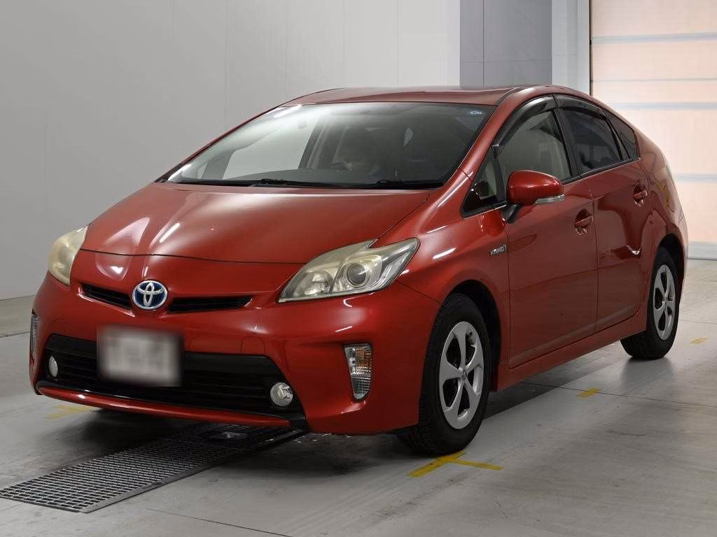 TOYOTA PRIUS