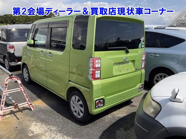 DAIHATSU WAKE