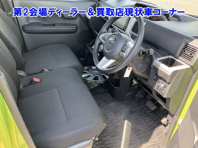 DAIHATSU WAKE