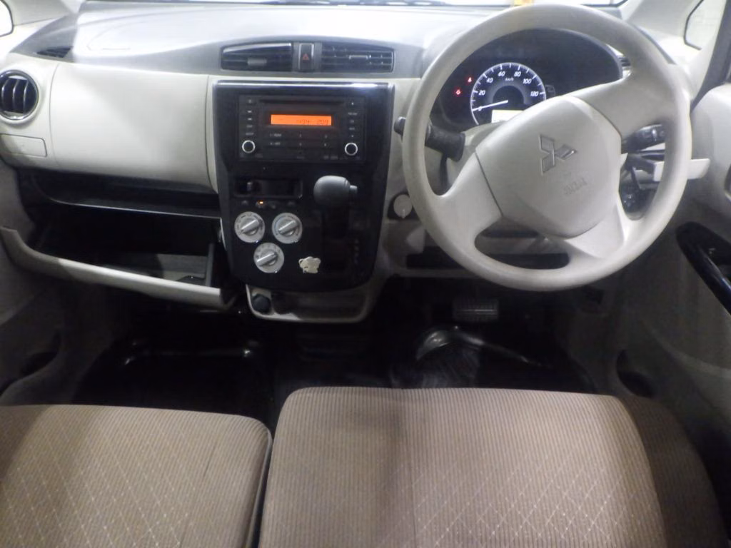 MITSUBISHI EK WAGON