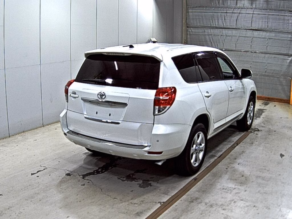 TOYOTA VANGUARD