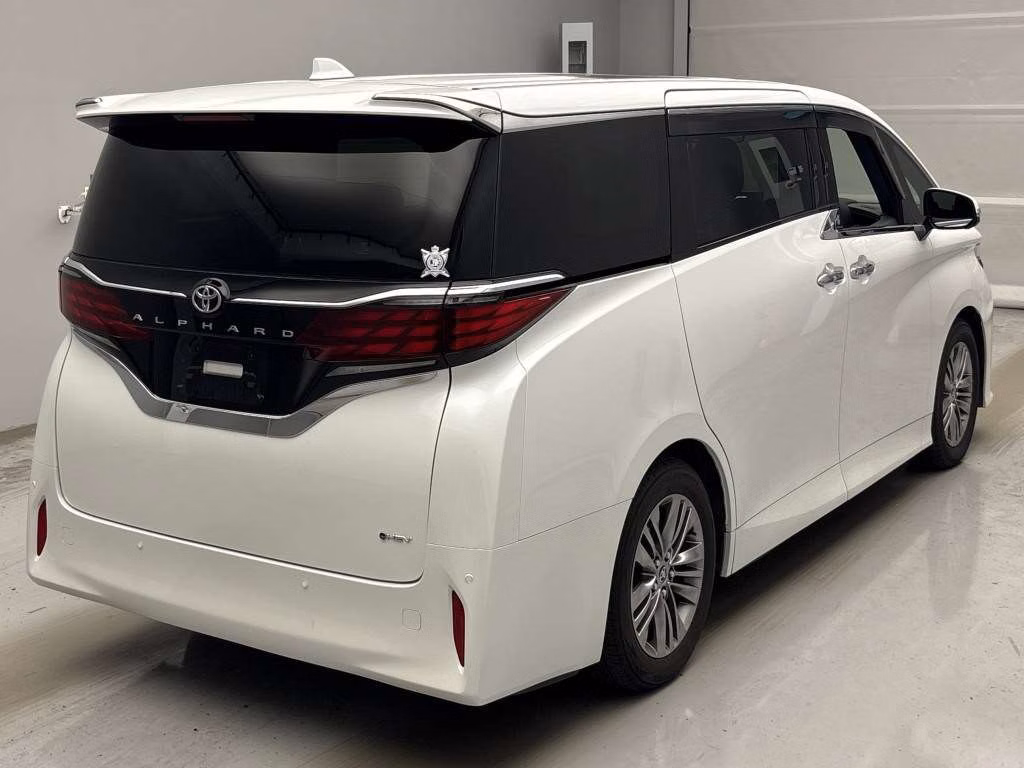 TOYOTA ALPHARD