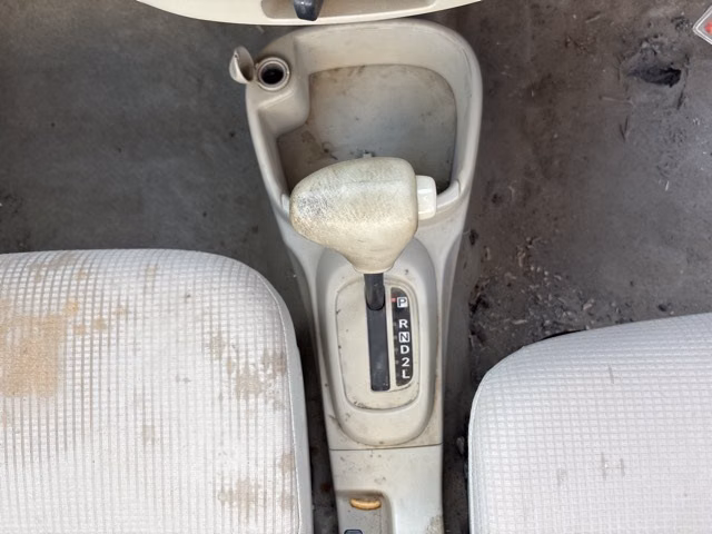 DAIHATSU ESSE