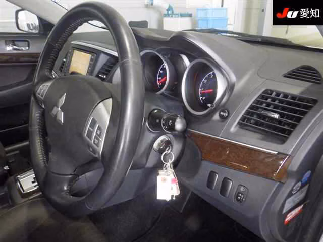 MITSUBISHI GALANT FORTIS
