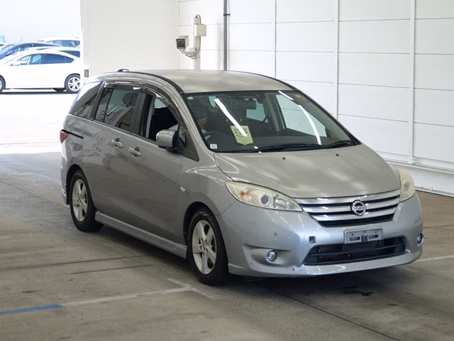 Nissan Lafesta