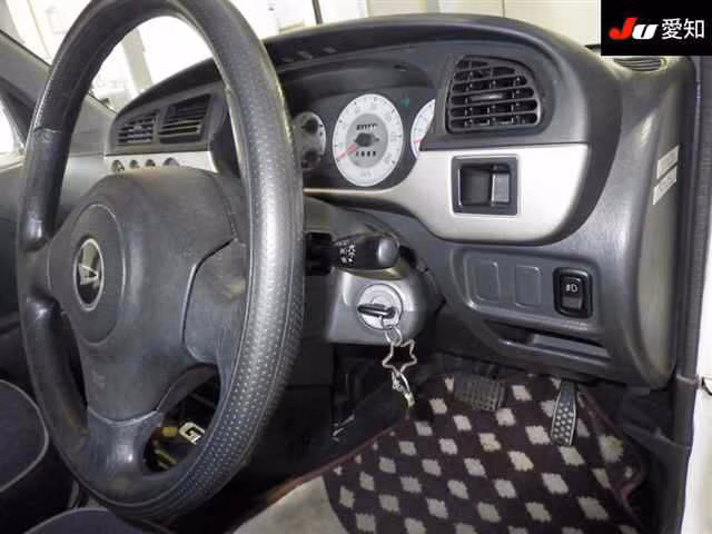DAIHATSU MIRA GINO